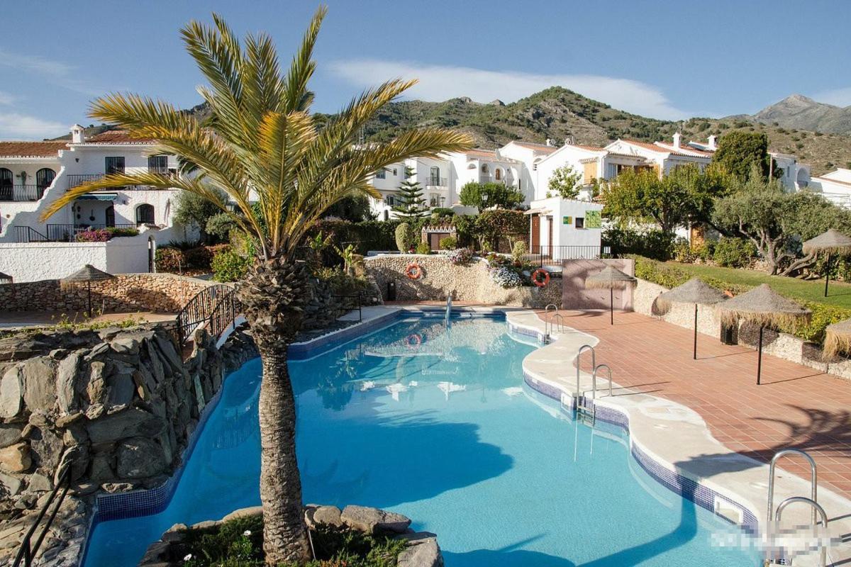 Apartamento Capistrano Village Nerja Extérieur photo